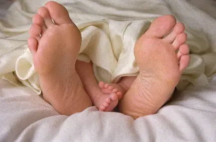 عکس پاهای بچه و عکس پاهای کودک
