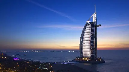 تصویر هتل به شکل بادبان در دبی با کیفیت 6K