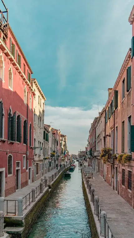 خیابان ایتالیا با کیفیت بالا و hd