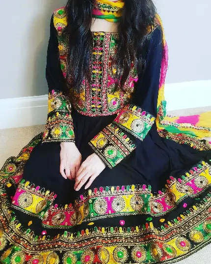 بک گراند لباس افغانی