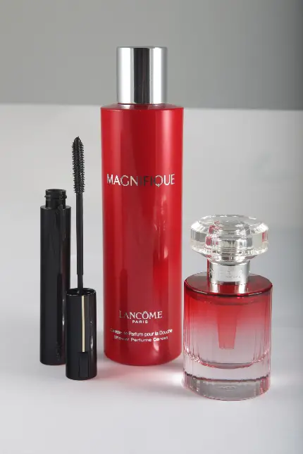 بک گراند محصولات پوستی