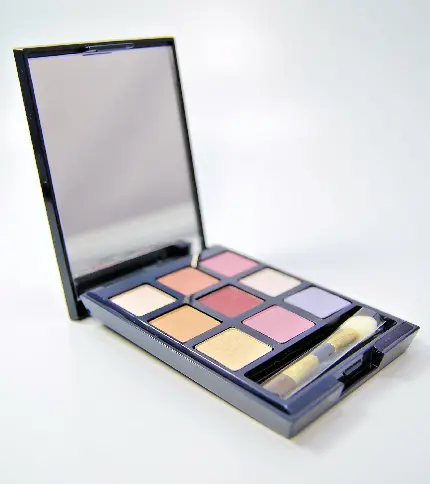 بک گراند محصولات پوستی