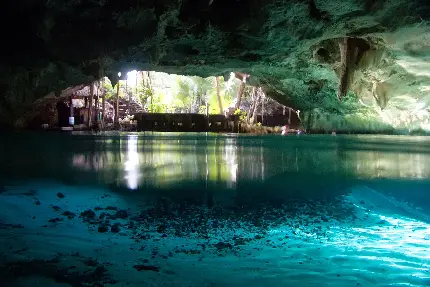 دریاچه غار