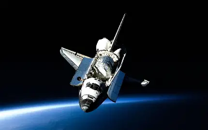تصویر فضاپیما در حال ماموریت فضایی با کیفیت بالا و رایگان