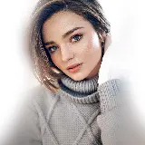 چاپ قاب موبایل و گوشی بک گراند زن جذاب